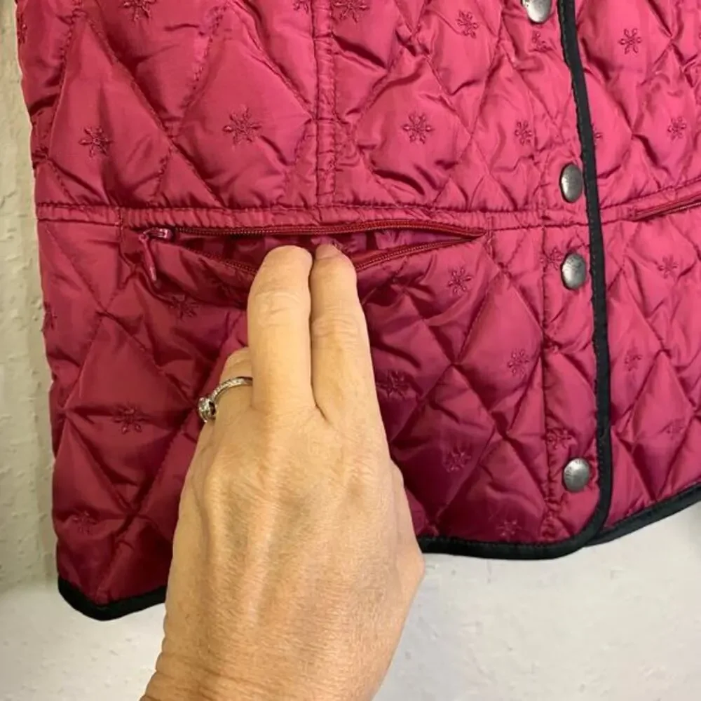 EDDIE BAUER Jacket Barn Coat Goose Down Quilted Snap Closure Zip Pockets Fushia‎